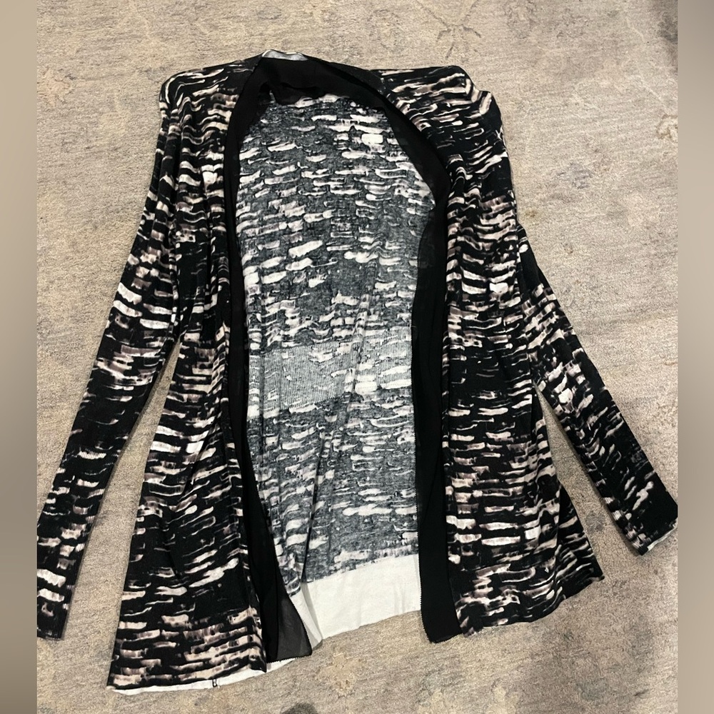 Verawang Cardigan